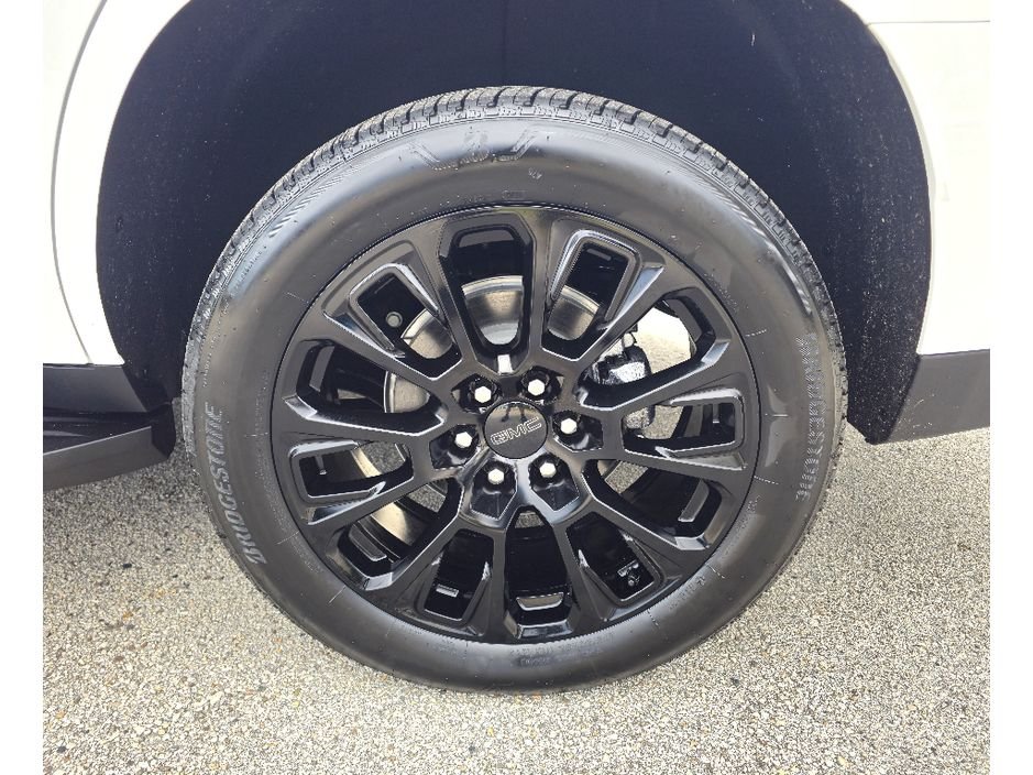 2026 GMC Yukon Elevation - Photo 10