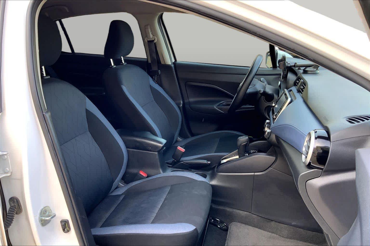 Used 2024 Aspen White Tricoat Nissan SV image 9