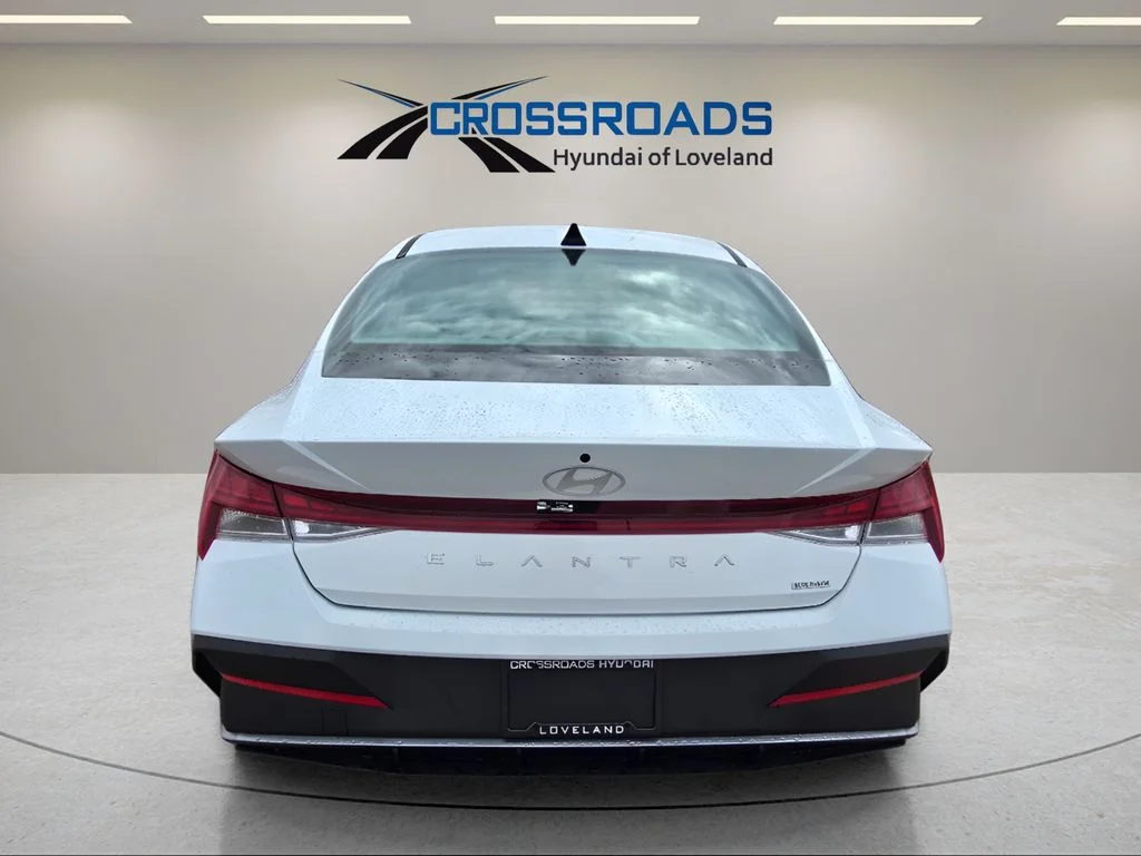 Used 2026 Serenity White Hyundai Blue image 5