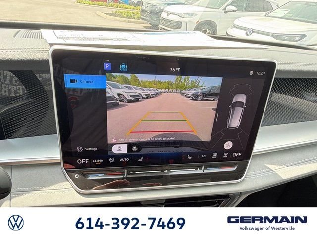 New 2026 Platinum Gray Metallic Volkswagen 2.0T SE image 27