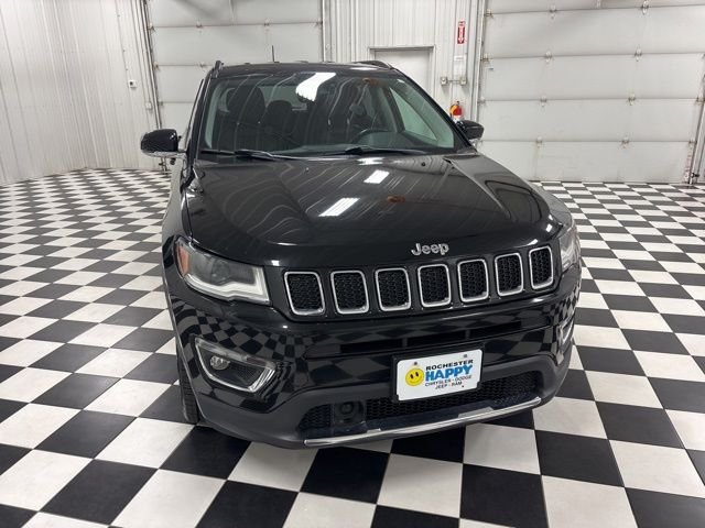 Used 2018 Jeep Compass Limited with VIN 3C4NJDCB1JT332685 for sale in Rochester, Minnesota