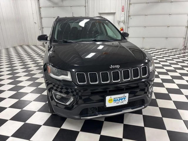 Used 2018 Jeep Compass Limited with VIN 3C4NJDCB1JT332685 for sale in Rochester, Minnesota