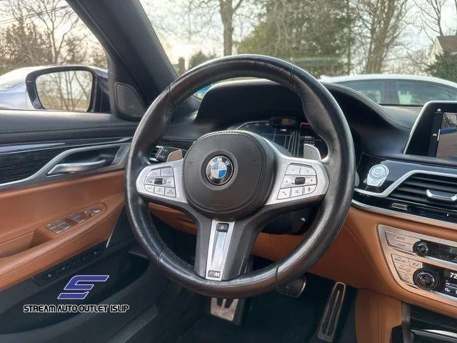 2022 BMW 7 Series 750i - Photo 26