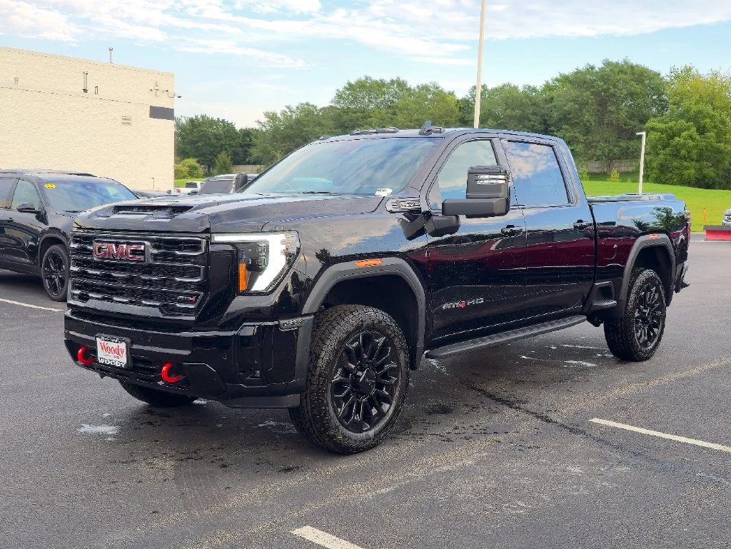 2026 GMC Sierra 2500HD AT4 - Photo 6