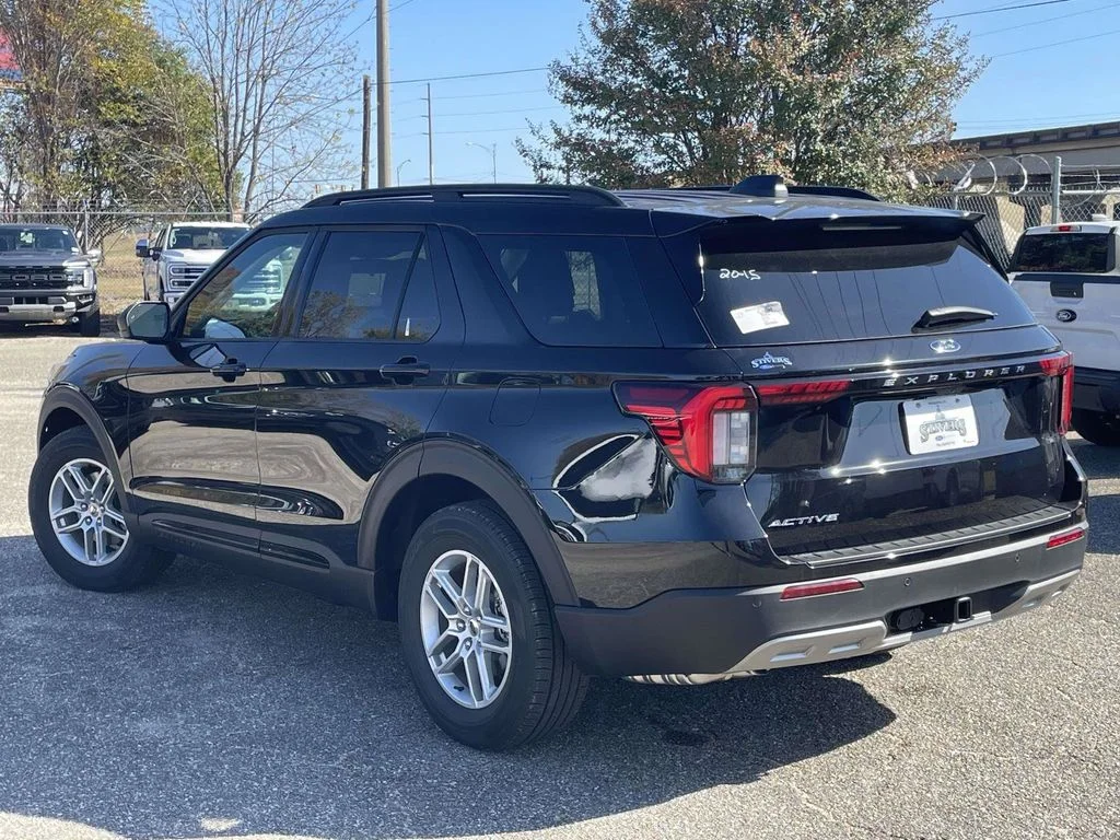 New 2026 Black Ford Active image 5