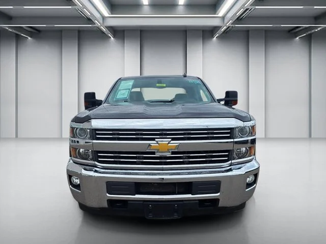 Used 2016 Gray Chevrolet LT image 2
