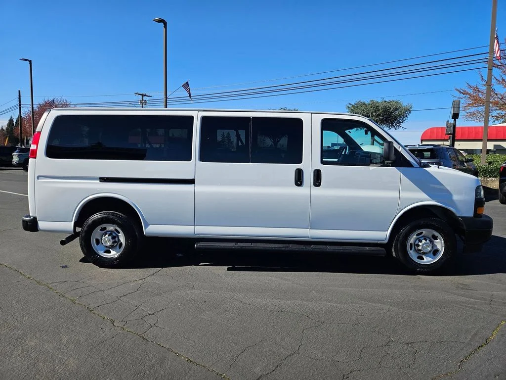 Used 2023 Summit White Chevrolet LS image 7