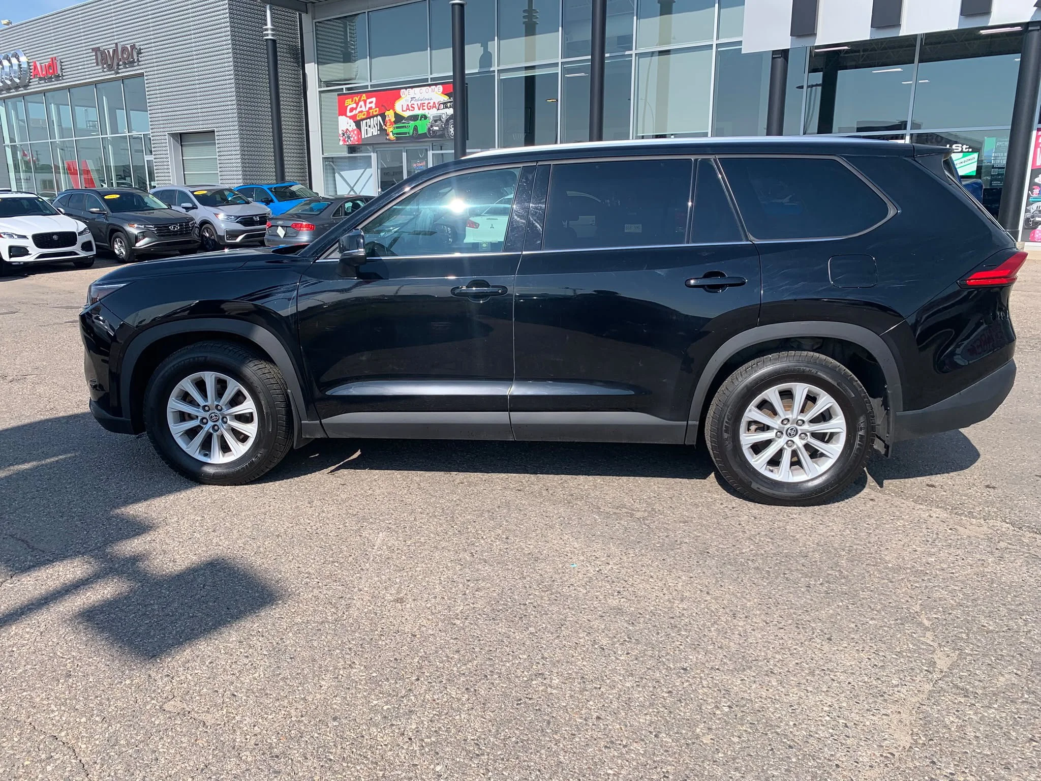 Certified Used 2024 Midnight Black Metallic Toyota XLE AWD*8 Pass | Adaptive Cruise | Htd Leather | Htd Wheel | Lane Keep Assist | Blind Spot Detection image 10