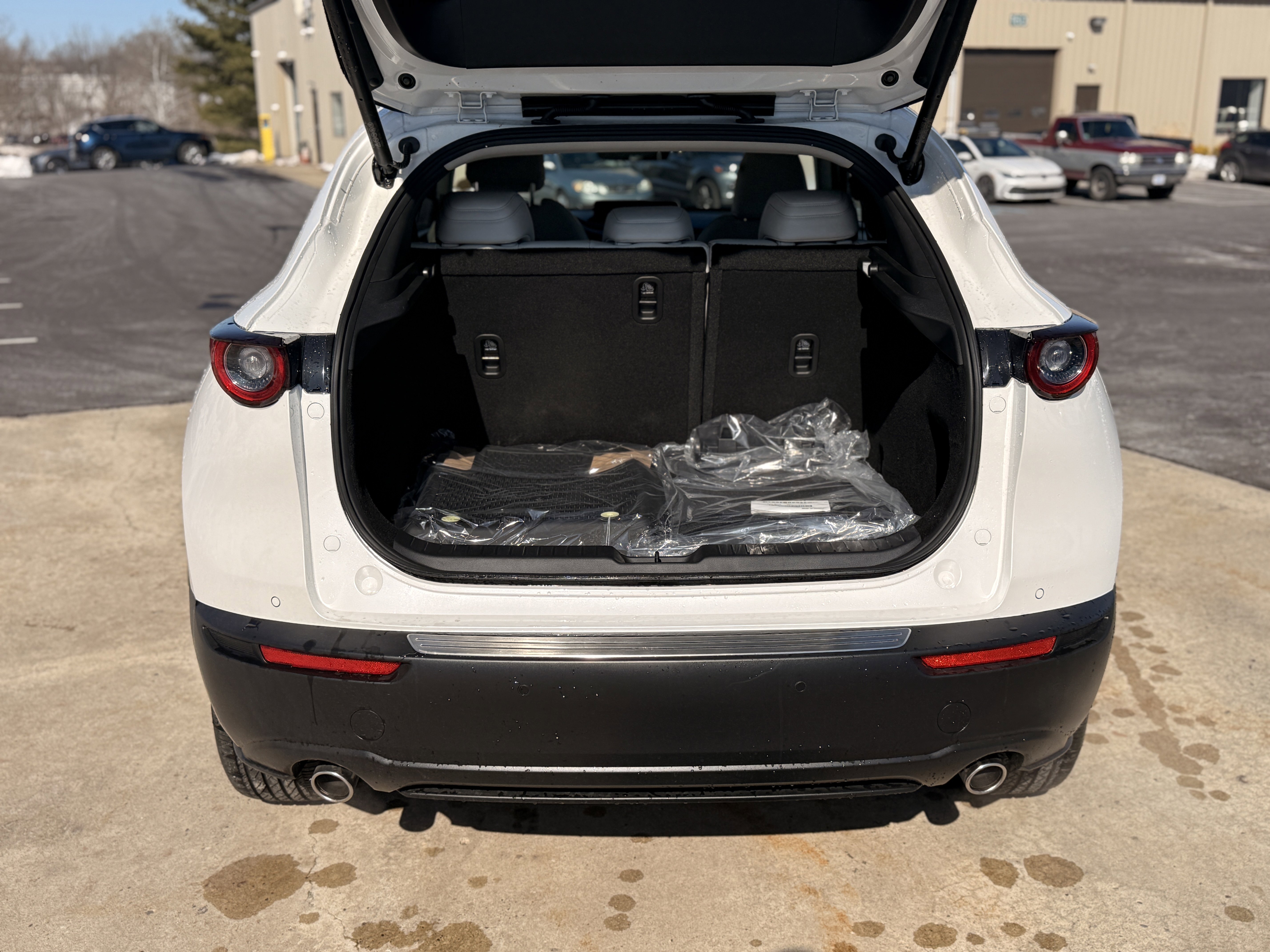 2026 Mazda CX-30 Premium - Photo 12