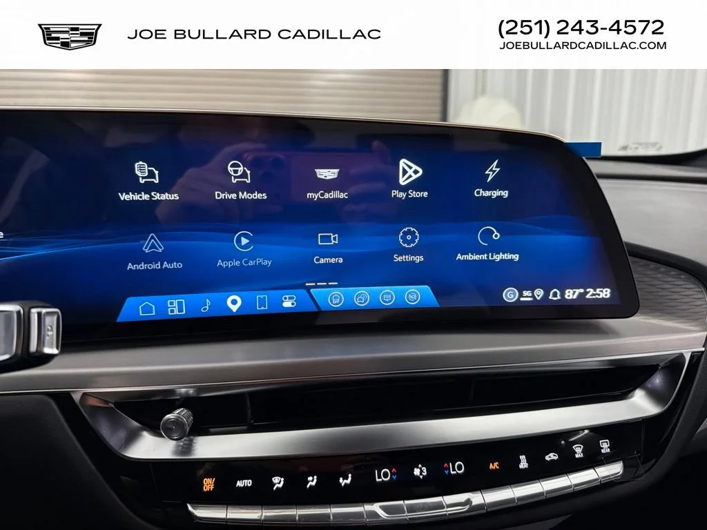 2027 Cadillac LYRIQ Luxury - Photo 28