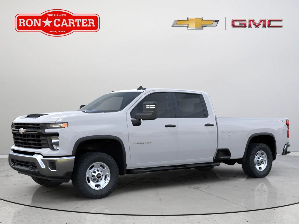 New 2026 Summit White Chevrolet WT image 5