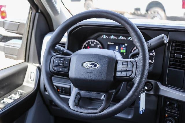 New 2026 Oxford White Ford F-250® XL image 42
