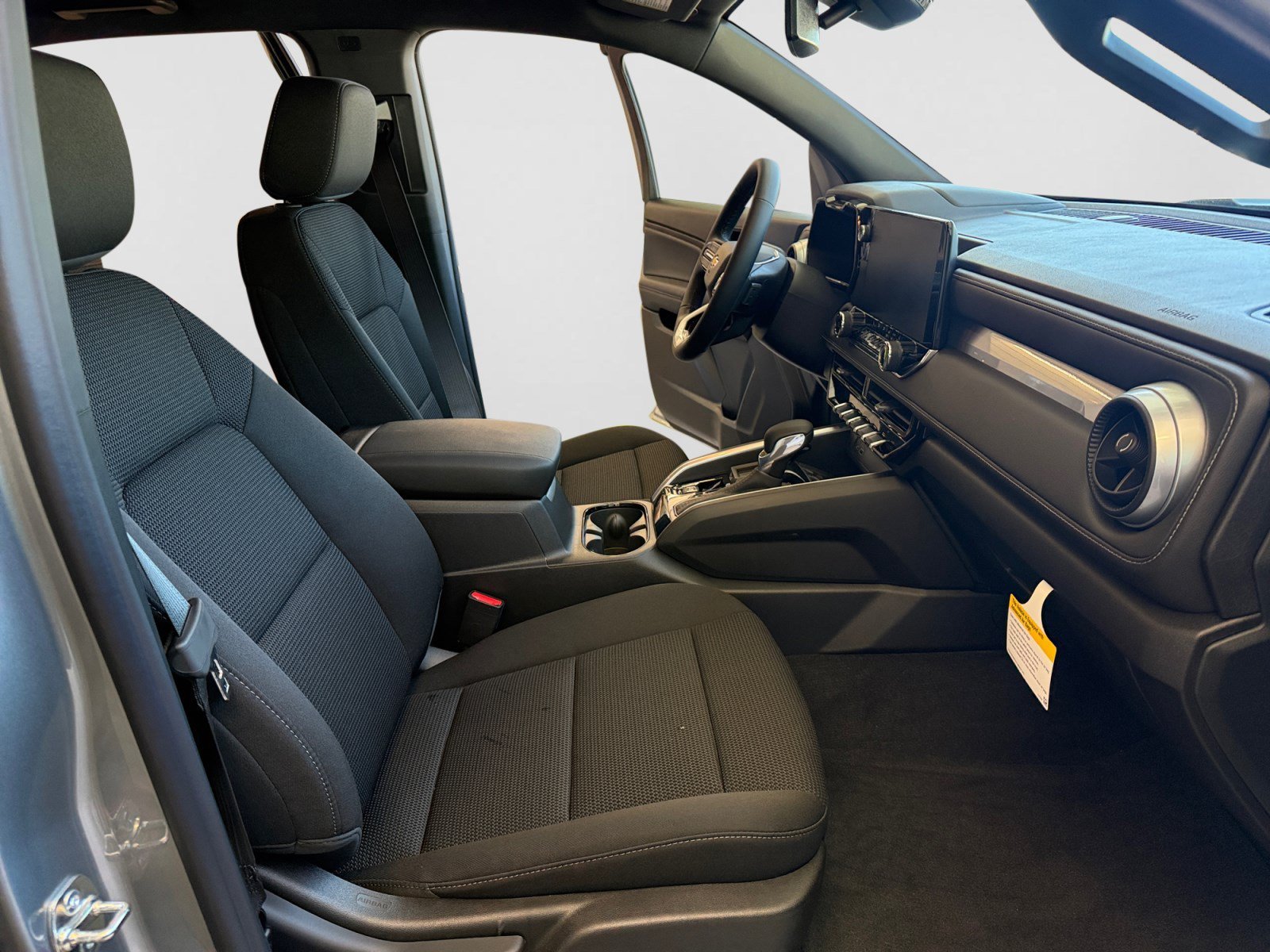 2026 Chevrolet Colorado LT - Photo 13