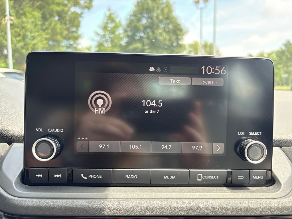 Used 2023  Honda EX image 18