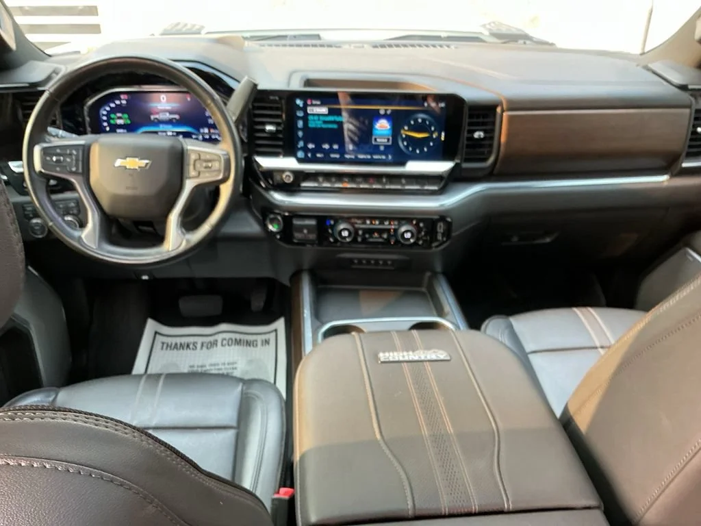 Used 2024 Summit White Chevrolet High Country image 21