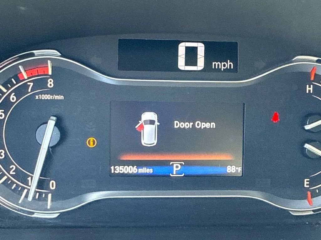Used 2017 Blue Honda Elite image 32
