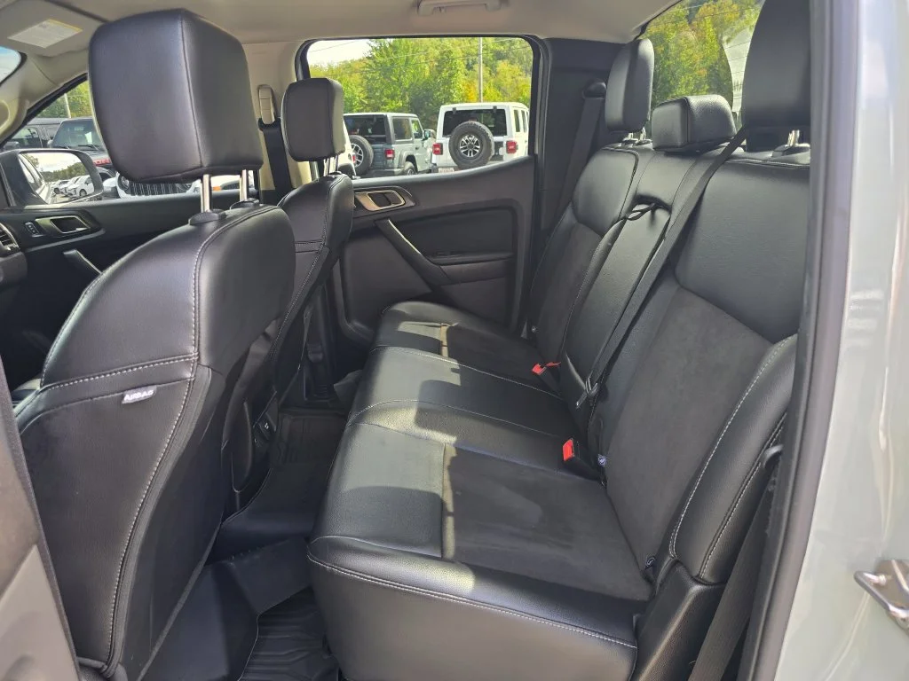 Used 2023 Green Ford XLT image 12