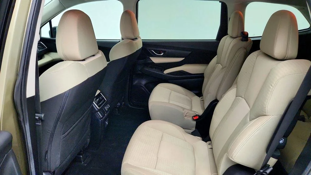 Used 2022 Autumn Green Metallic Subaru Premium 7-Passenger w/ Convenience Package & Wireless Charger image 21