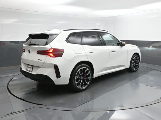 Used 2025 White BMW M50 xDrive image 8