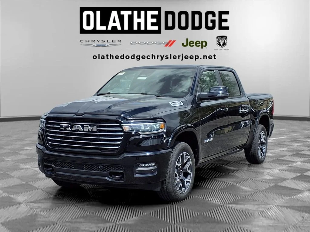2026 RAM 1500 Laramie 4x4 Crew Cab 5'7's photo