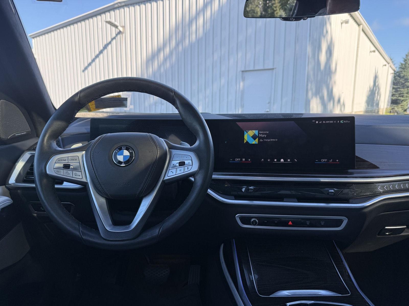 Used 2024 Blue Ridge Mountain Metallic BMW xDrive40i image 9