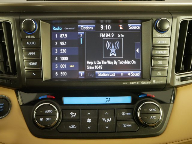 Certified Used 2018 Blizzard Pearl Toyota Limited image 20