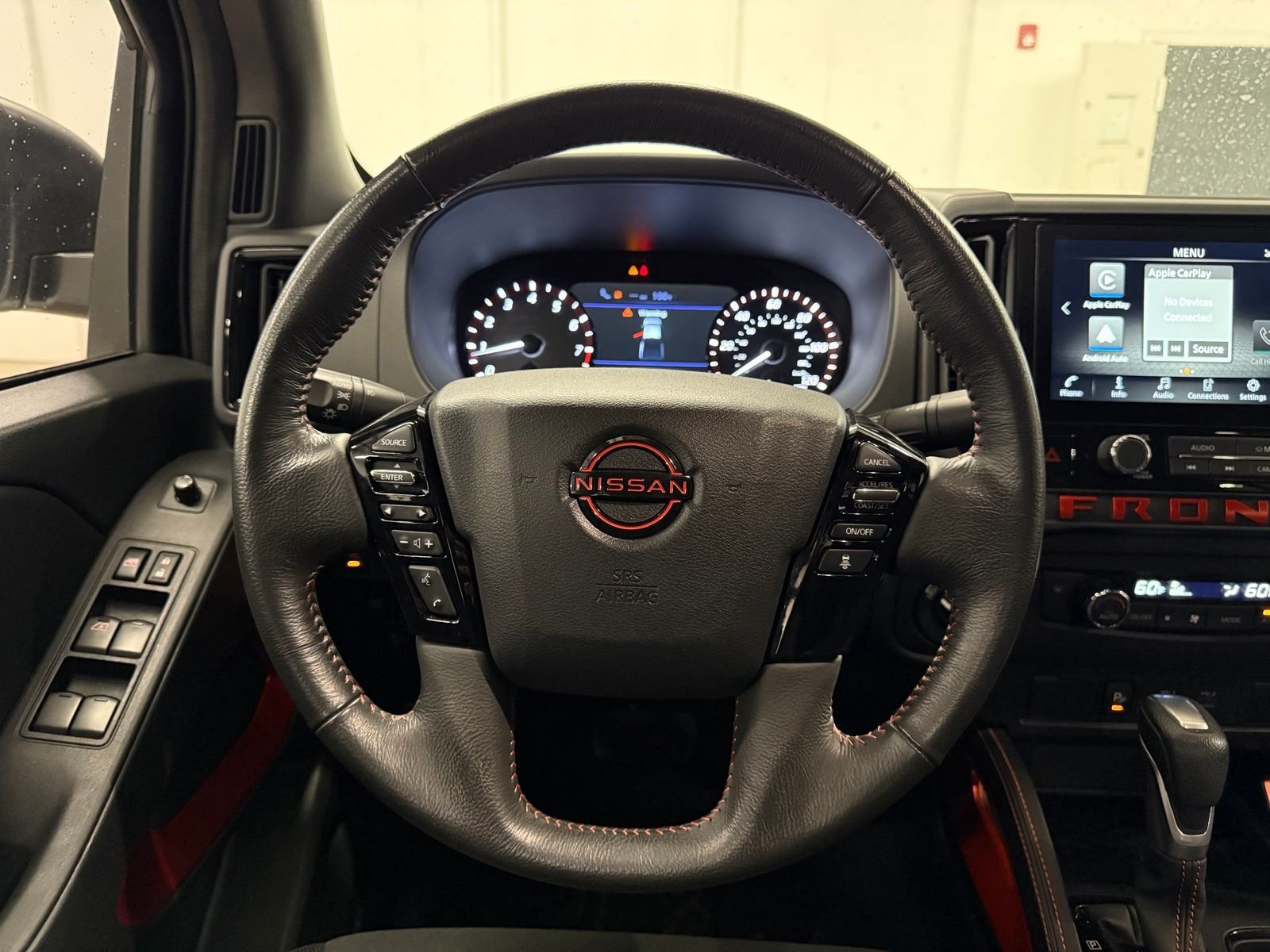 Used 2025 White Nissan PRO-4X image 12