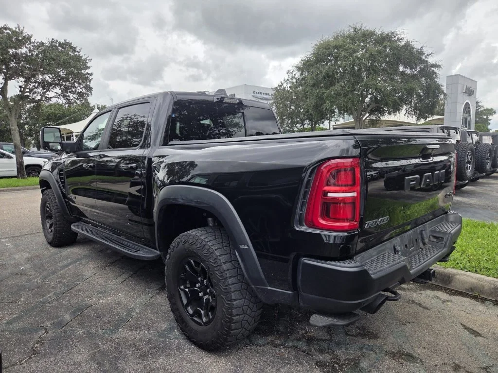 Used 2025 Diamond Black Crystal Pearlcoat Ram RHO image 4