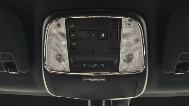 Used 2020 Bright White Clearcoat Jeep Limited X image 31