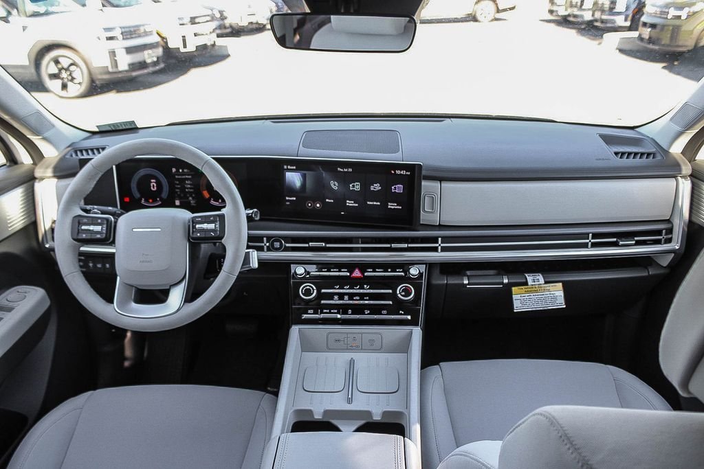 New 2026 White Hyundai SE image 12