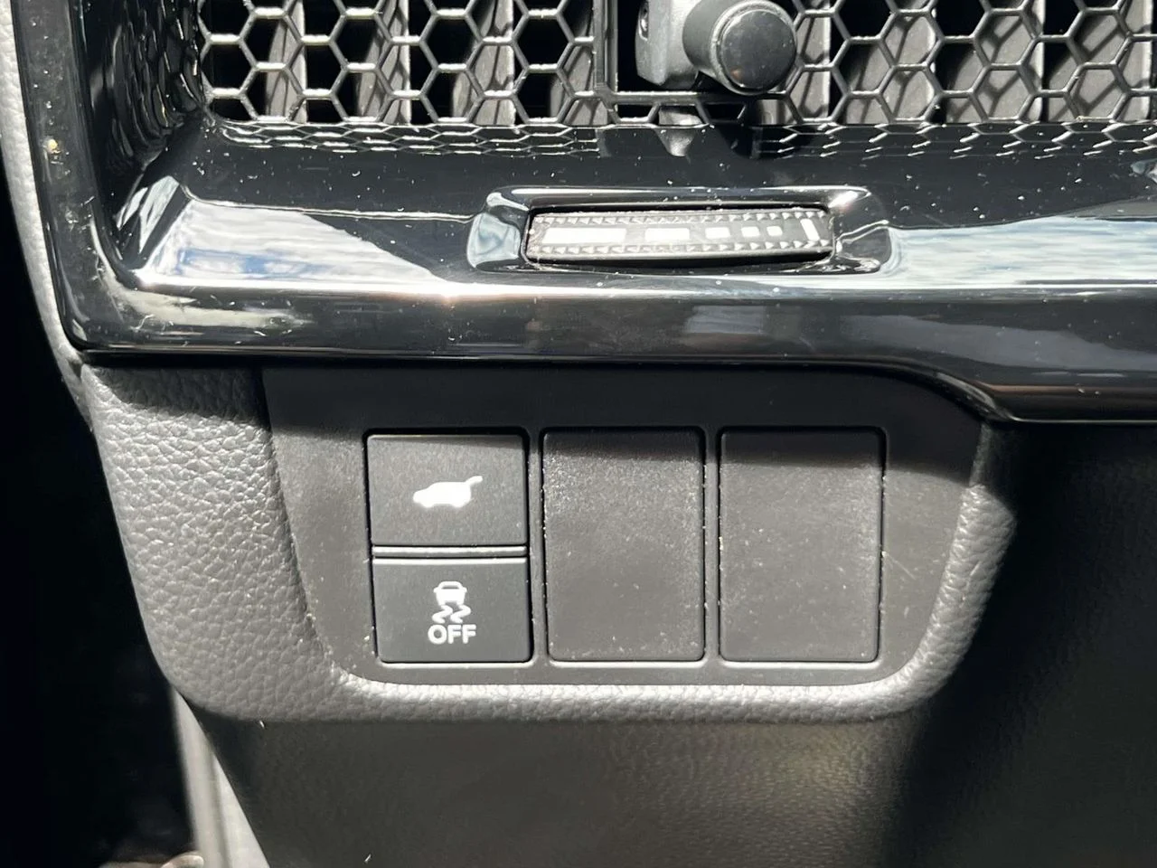 Used 2024 Crystal Black Pearl Honda EX-L AWD image 28