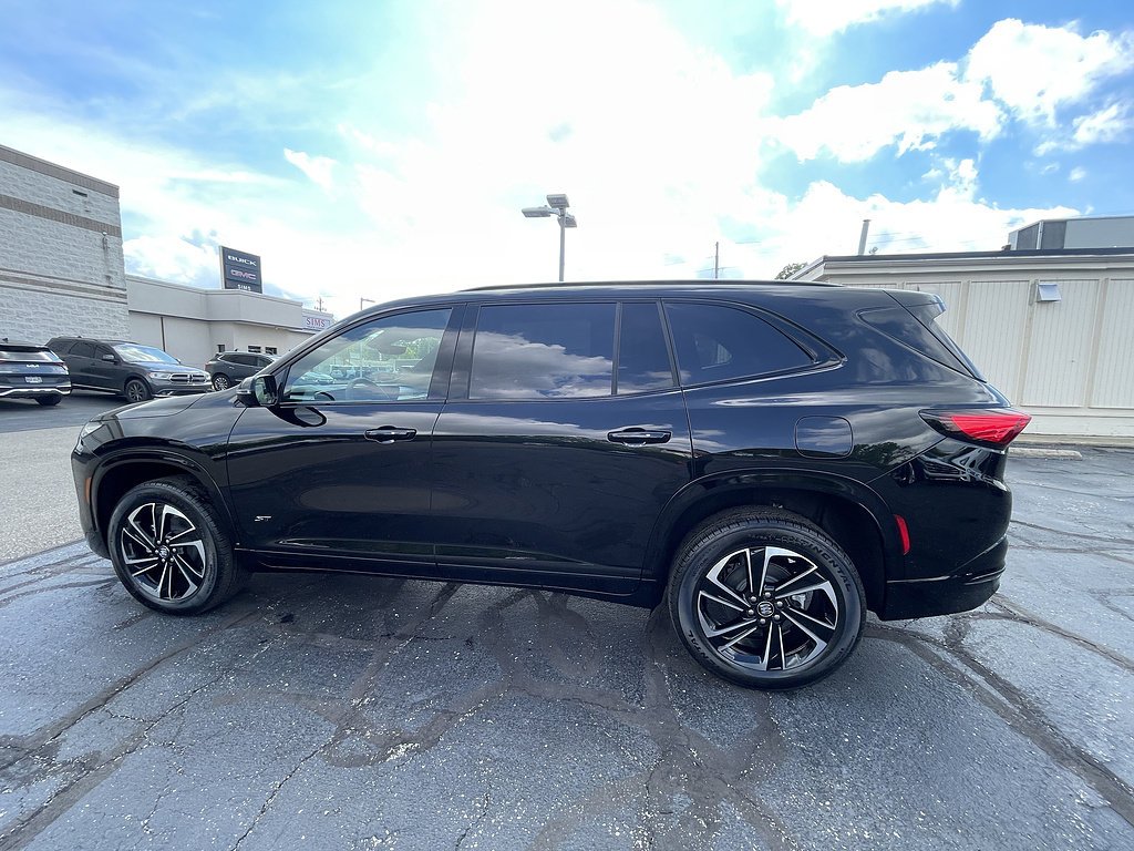 2026 Buick Enclave Sport Touring - Photo 9