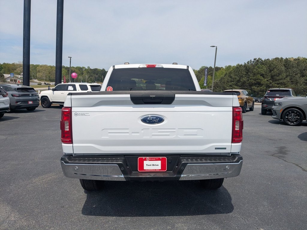 Used 2023  Ford XLT image 6