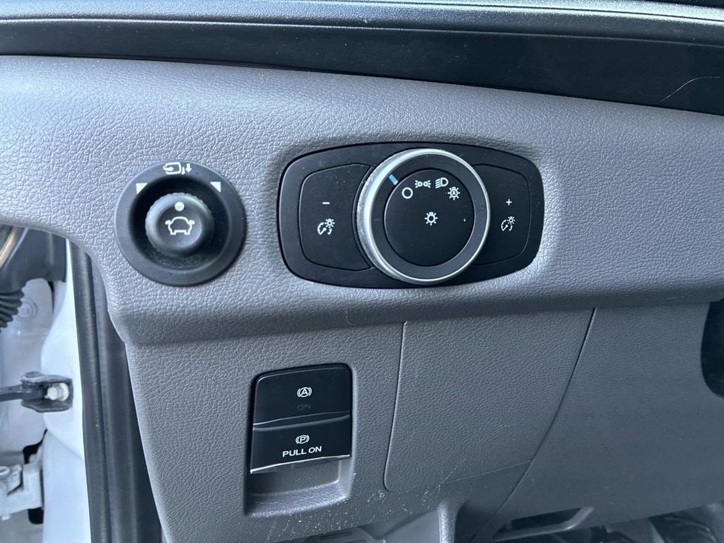 Used 2022 White Ford Base image 18