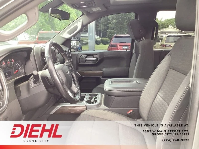 Used 2019 Gray Chevrolet RST image 16