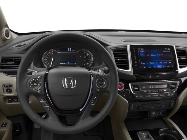 Used 2017 Silver Honda Touring image 7
