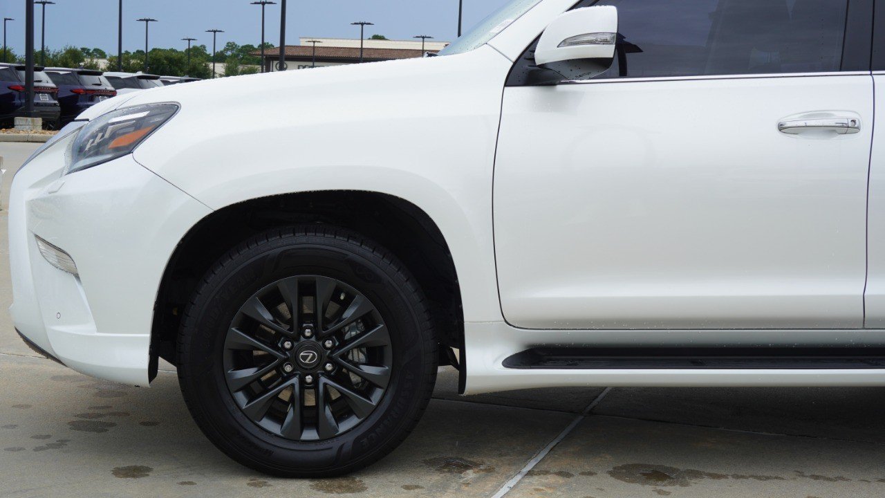 Certified Used 2023 EMINENT WHITE PEARL Lexus GX 460 Premium image 10