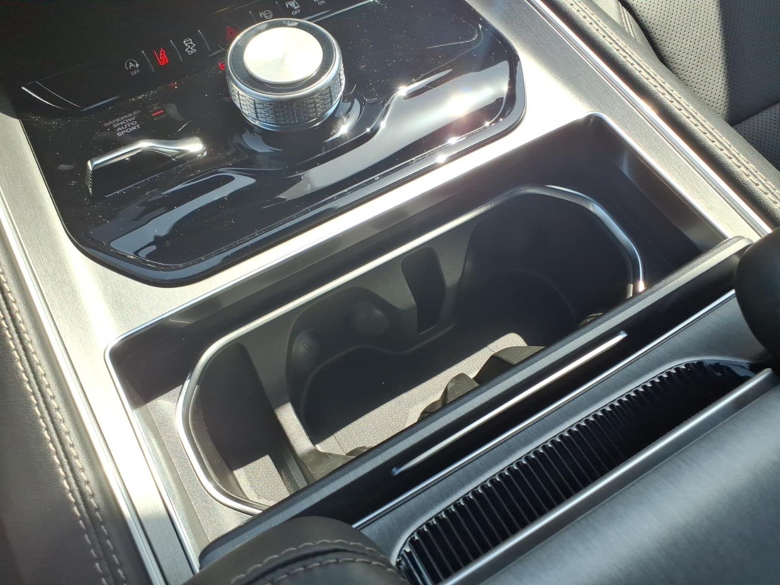 New 2026 High Gloss Black Exterior Paint Jeep  image 17