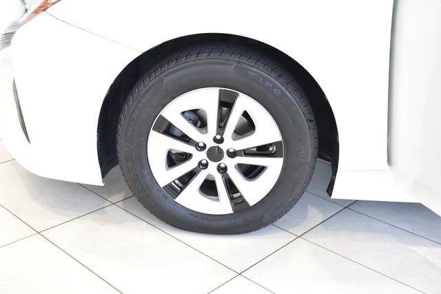 Certified Used 2017 White Toyota Four image 28