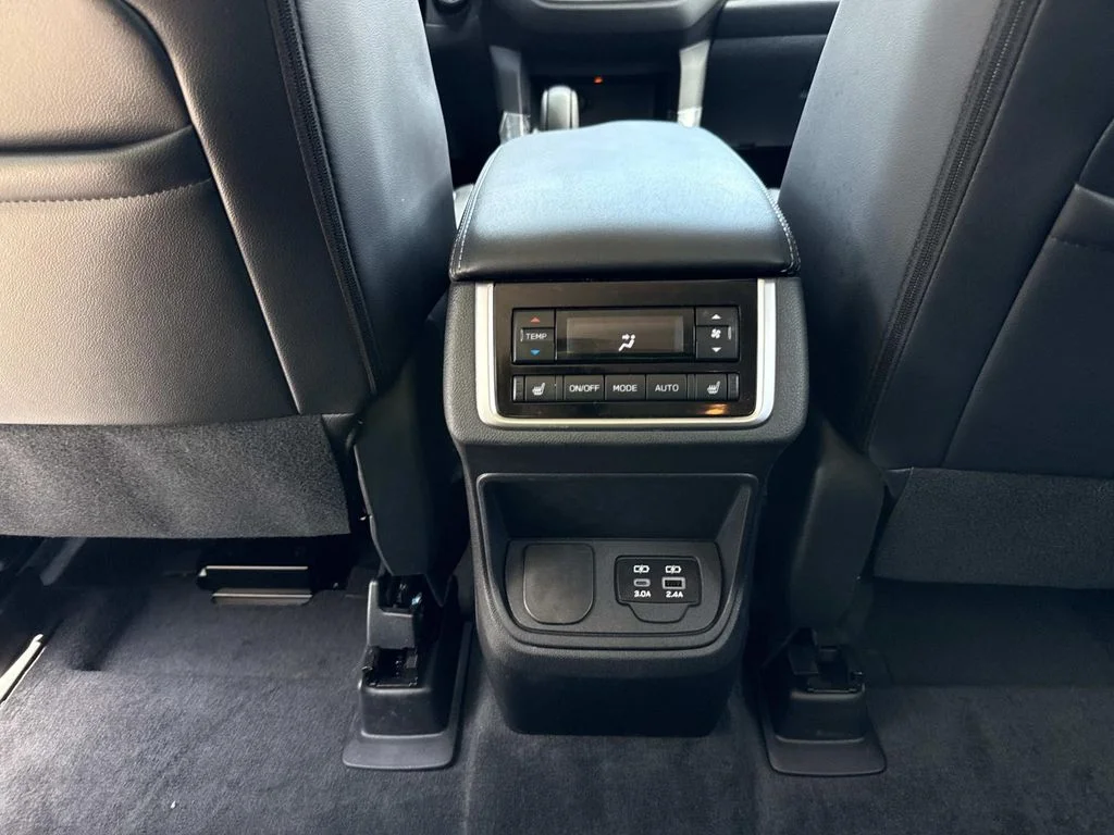 Used 2024 Silver Subaru Limited image 18