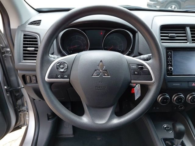 Used 2025 Black Mitsubishi 2.0 ES image 11