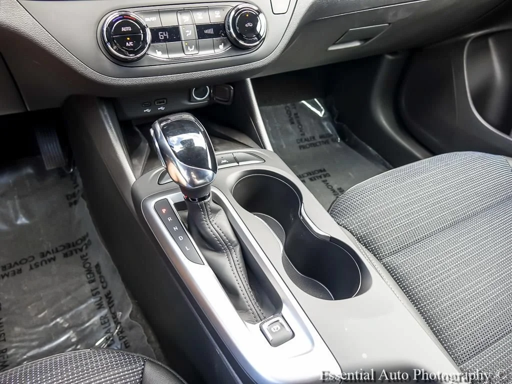 New 2026 Ocean Blue Metallic Buick Preferred image 18