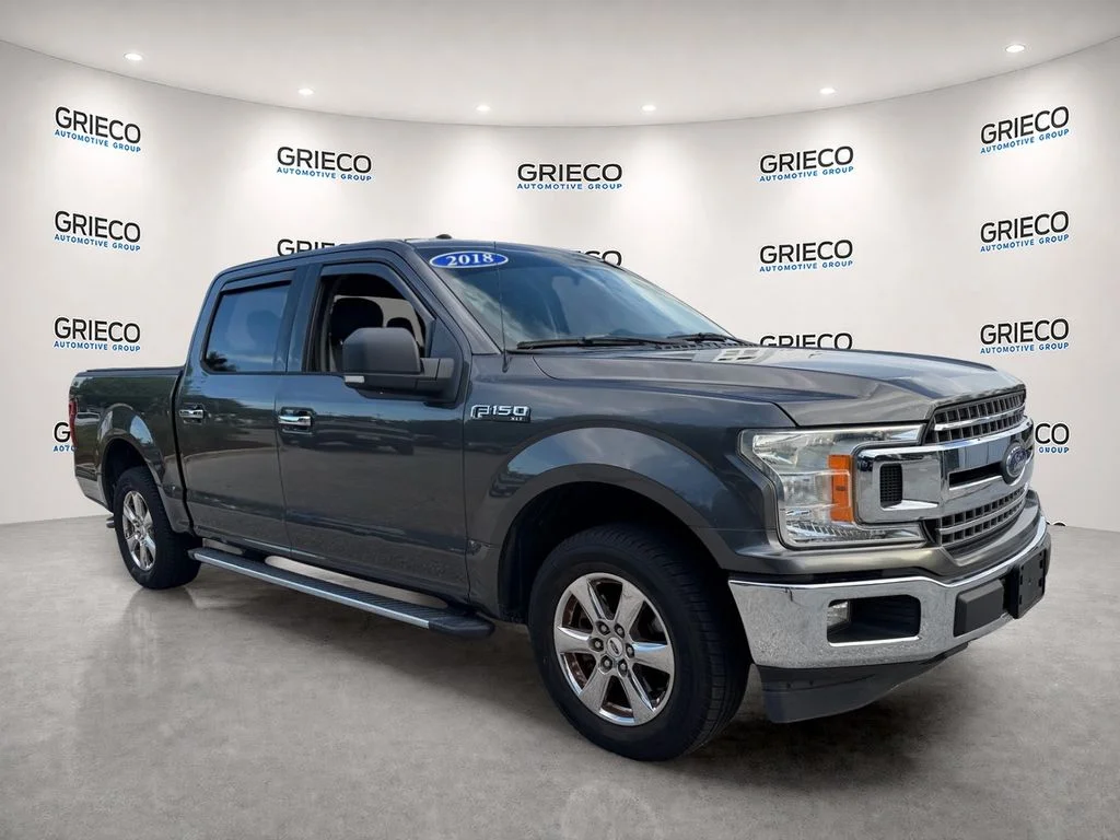 Used 2018 Gray Ford XLT image 1