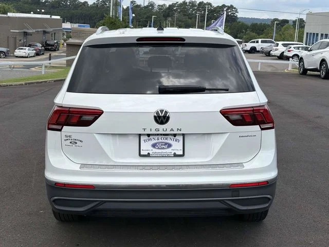 Used 2023 Opal White Pearl Effect Volkswagen 2.0T SE image 6