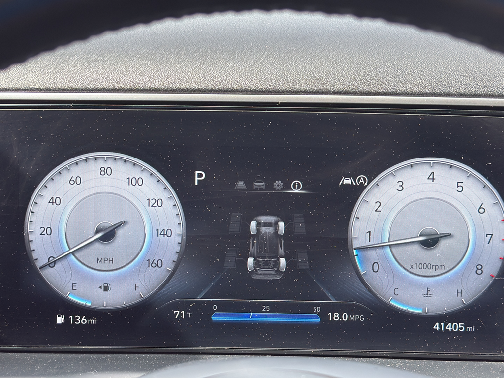 Used 2023 Gray Hyundai SEL image 22