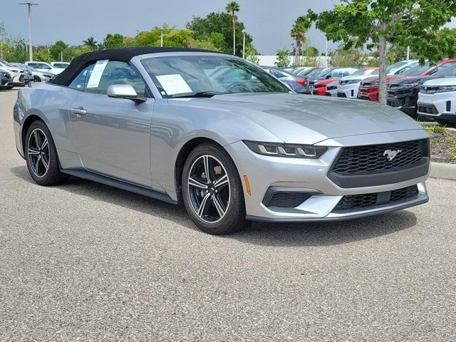 Used 2024 Silver Metallic Ford EcoBoost Premium image 31