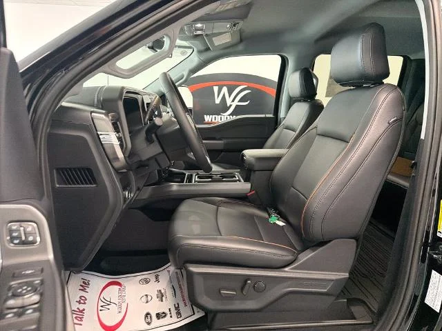 New 2027 Agate Black Metallic Ford F-250® Lariat® image 29