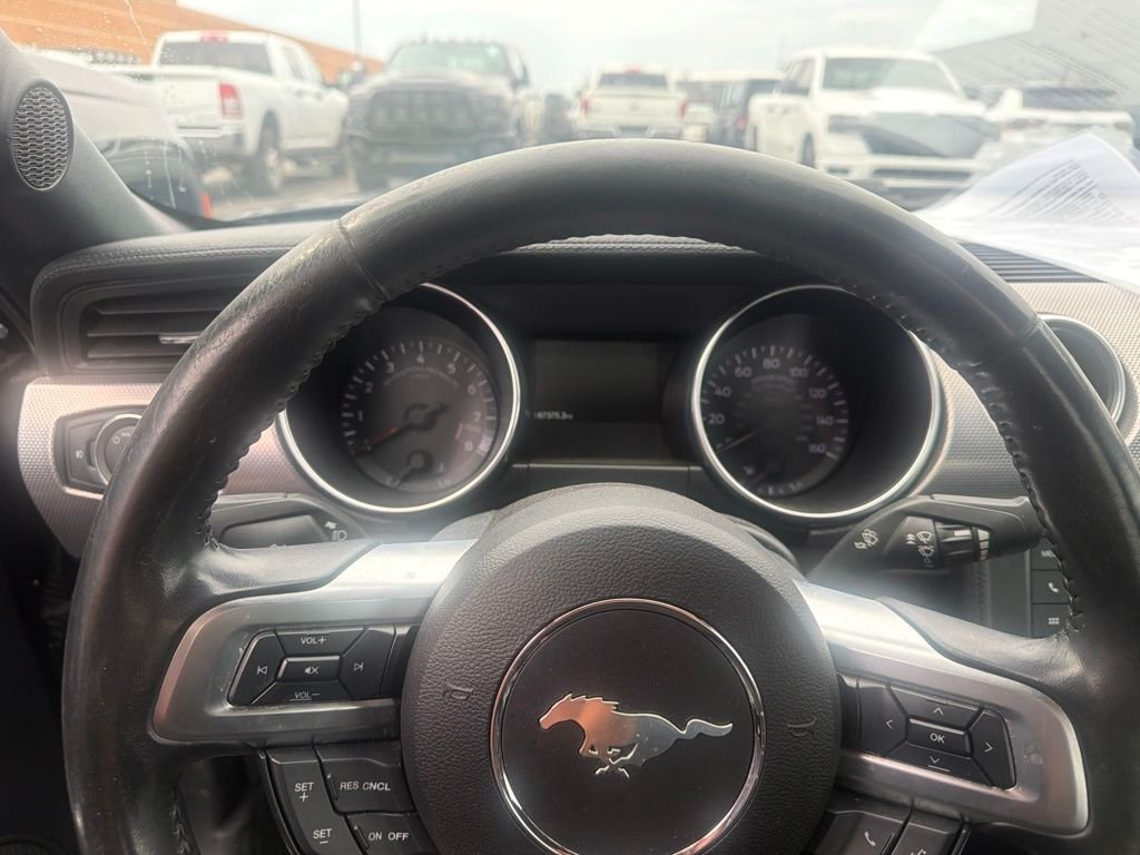 Used 2020 Black Ford GT image 13