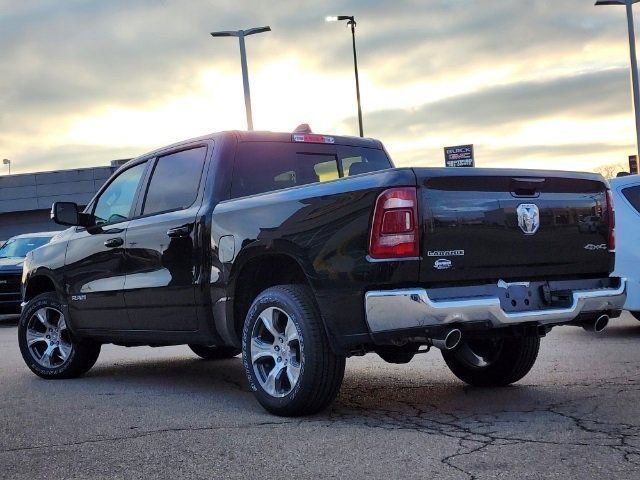 Used 2023 Diamond Black Crystal Pearlcoat Ram Laramie image 19