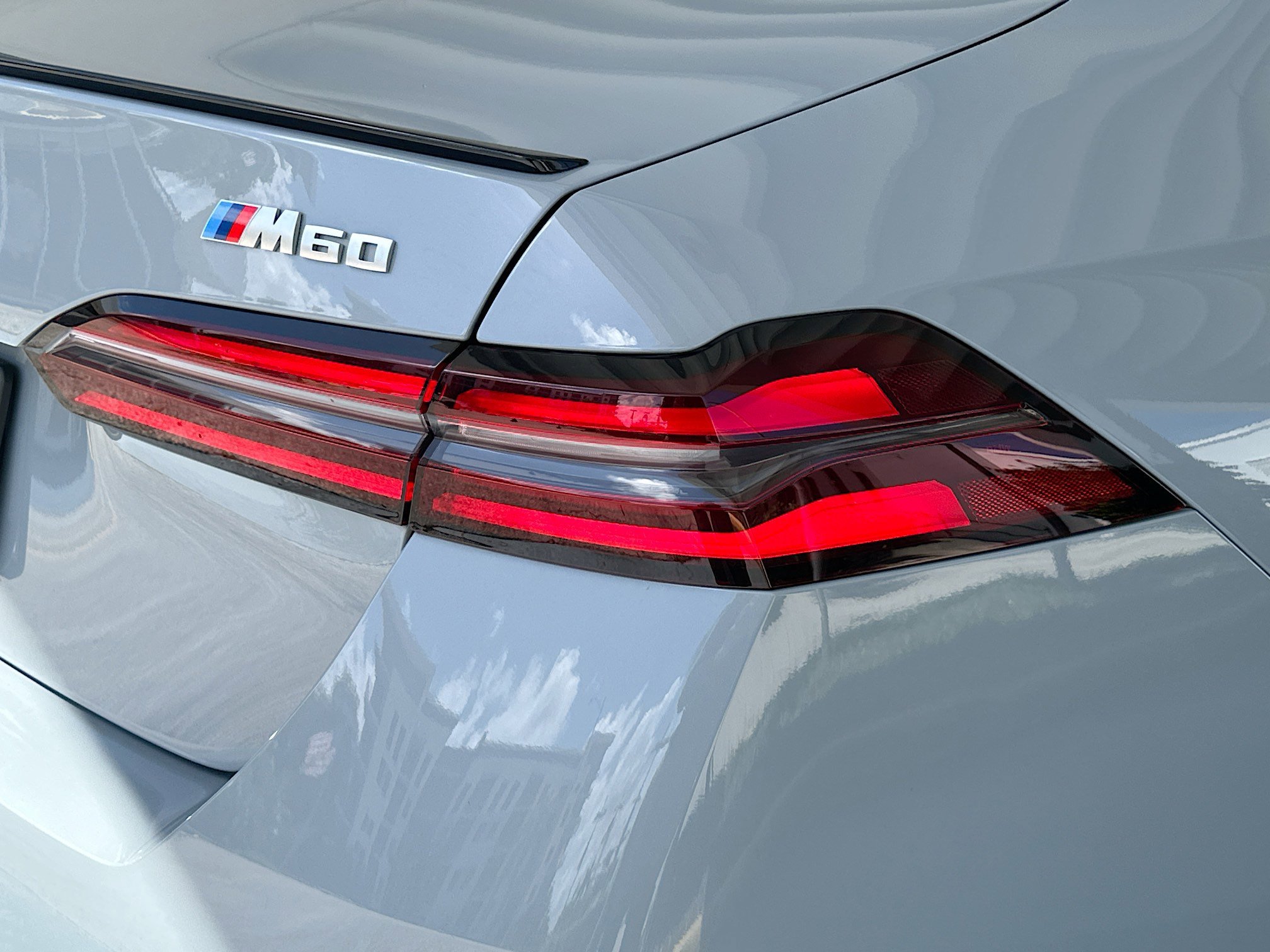 Used 2025 Brooklyn Grey Metallic BMW M60 image 24